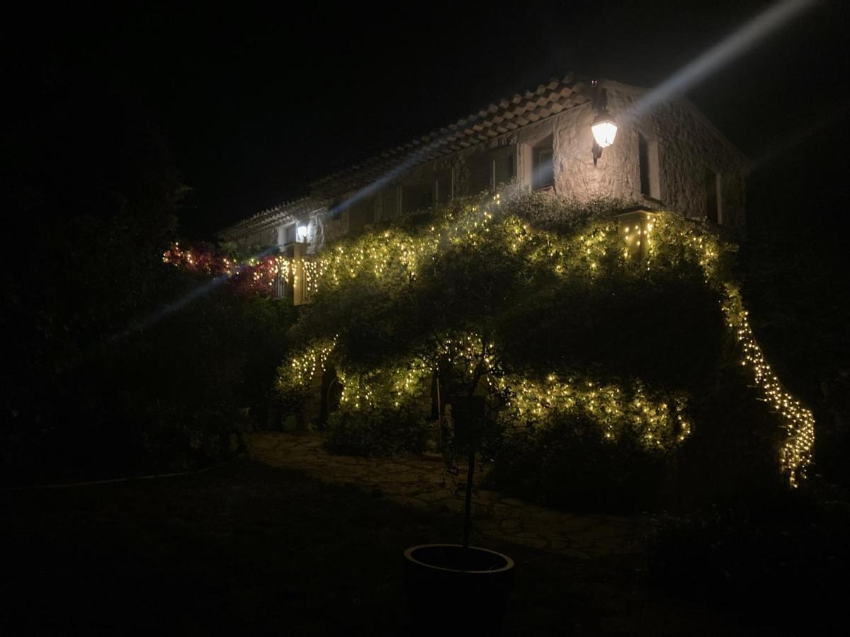 Appartement De Charme Au Calme Parking Gratuit La Colle-sur-Loup Eksteriør bilde